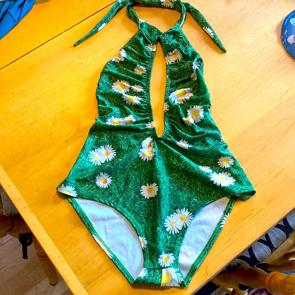 Daisy Green One-Piece Suit!